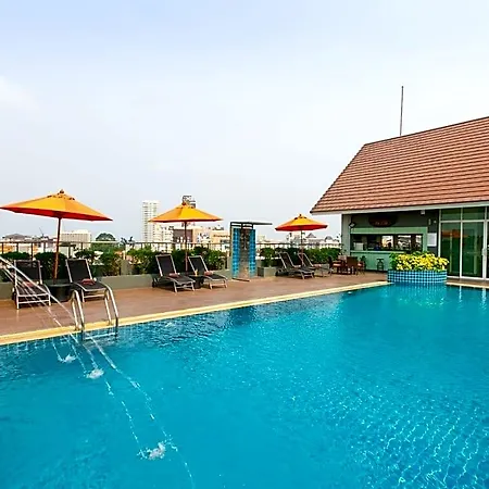 โรงแรม Adelphi