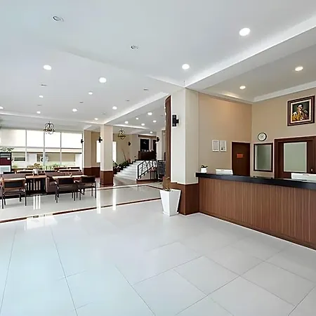 Adelphi 4* Pattaya