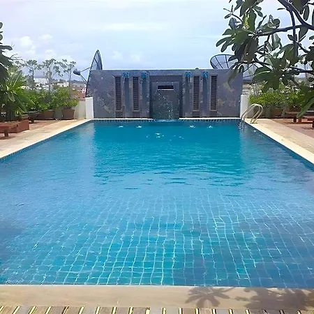 โรงแรม Adelphi Pattaya