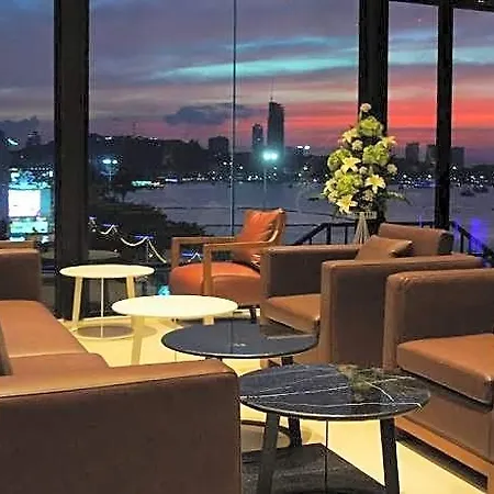 โรงแรม เซเรโนเทล พัทยา Pattaya