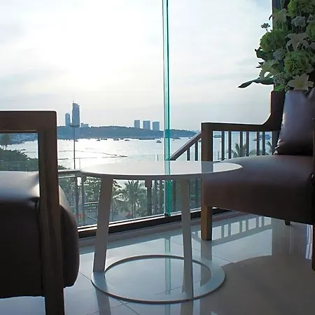 โรงแรม เซเรโนเทล พัทยา Pattaya