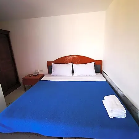 Hotel Highfive