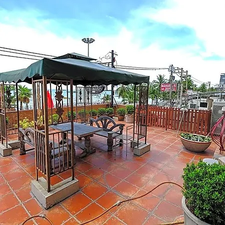 The Red Balcony Inn