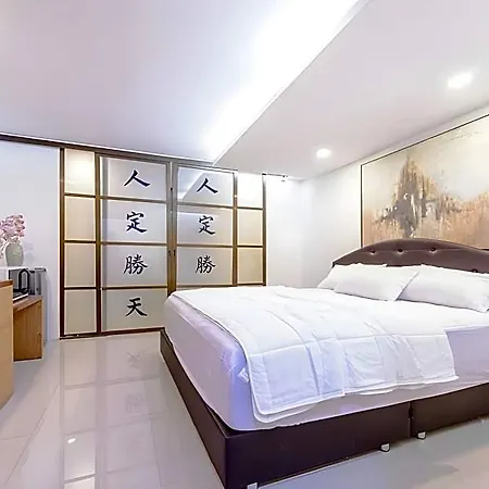โรงแรม Pasadena Pattaya