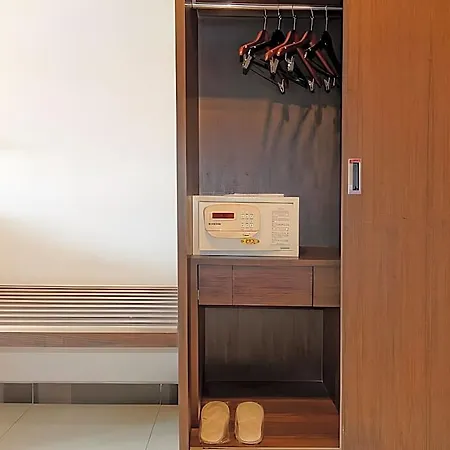 Blue Sky Hotel 3*