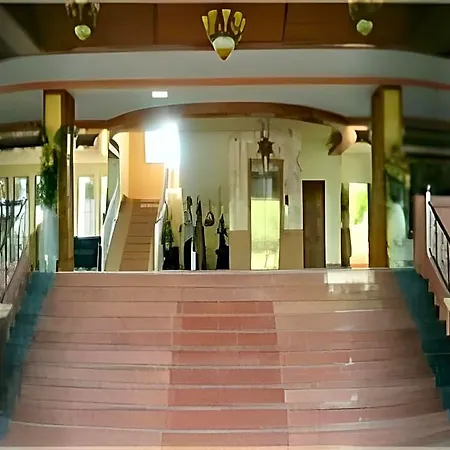 นาวิน แมนชั่น 2 Navin Mansion 2 Pattaya