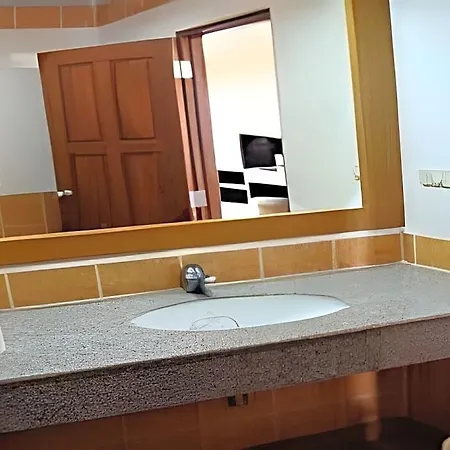 นาวิน แมนชั่น 2 Navin Mansion 2 2*