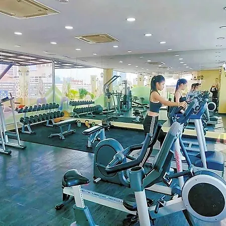 ดิ ไอคอนเพลซ 1 แอท พัทยากลาง 3* Pattaya