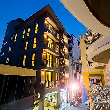โรงแรม P72 2*