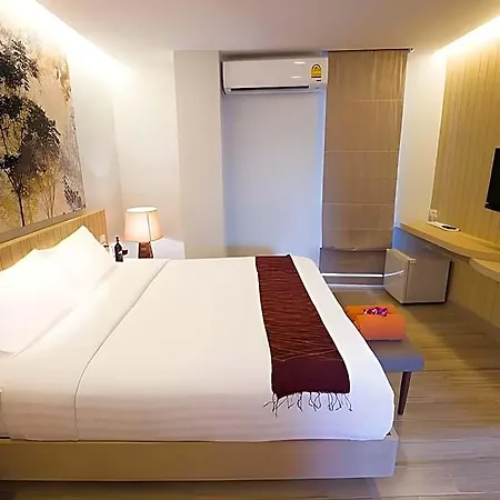 โรงแรม P72 2*