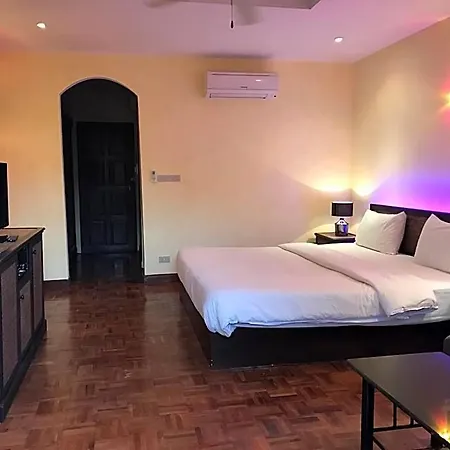 Cocco Hotel 3*