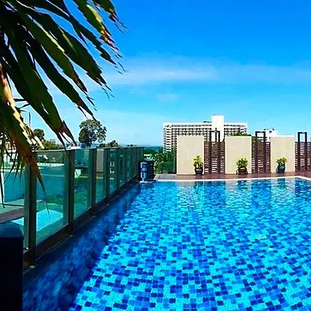 เอพริล สวีืท โรงแรม Pattaya
