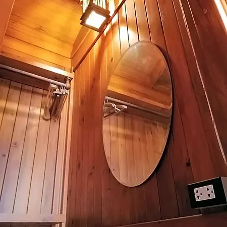 Wood House 3*