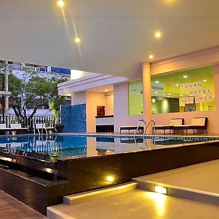 โรงแรม เทวัญ จอมเทียน พัทยา Pattaya