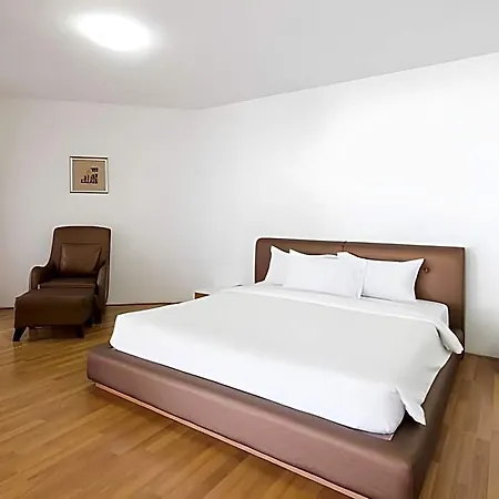 โรงแรม Markland Seaside