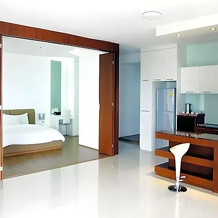 โรงแรม Markland Seaside 3*