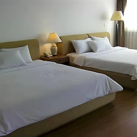 โรงแรม Markland Seaside 3*