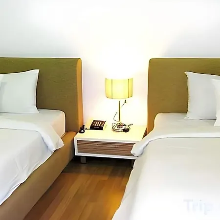 Markland Seaside โรงแรม Pattaya