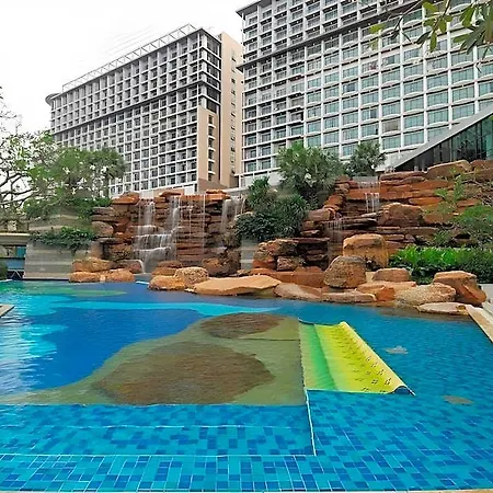 รีสอร์ท The Zign Premium Pattaya