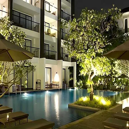 โรงแรม Woodlands Pattaya