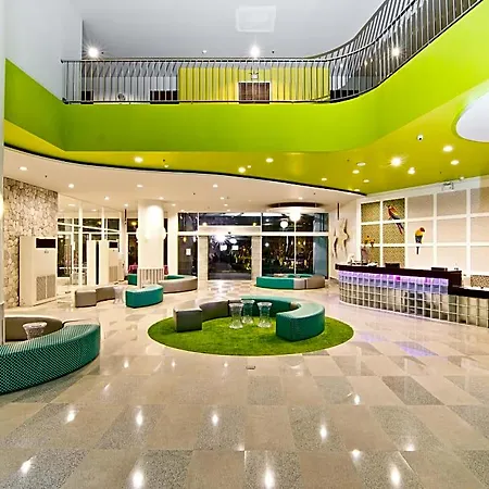 Hotel Grand Bella