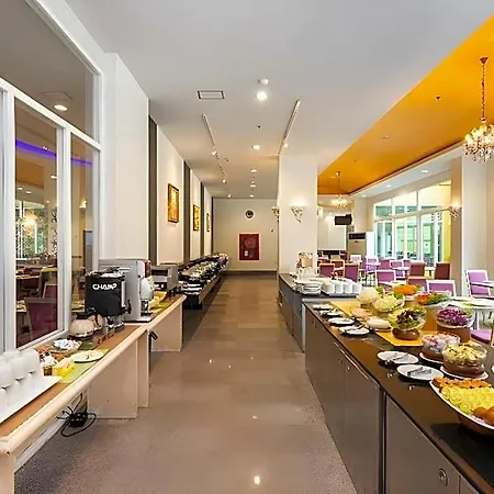 Grand Bella Hotel