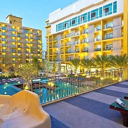 Hotel Grand Bella 4*