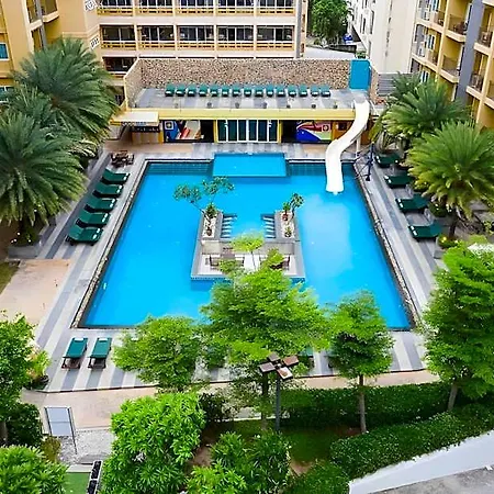 โรงแรม โรงแรมแกรนด์ เบลลา 4*