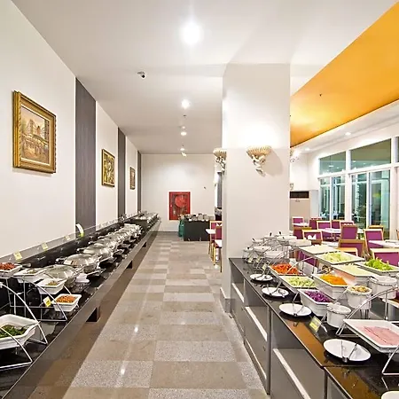 Hotel Grand Bella 4*