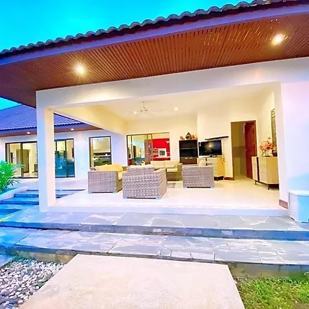 Sunny1 Hotel 4*