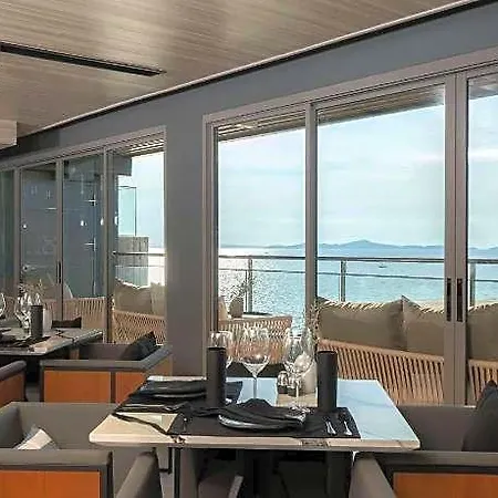 Hotel Bayphere Jc 4*