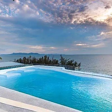 Hotel Bayphere Jc 4*
