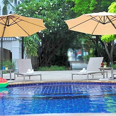 Pooh & Hotel 5*