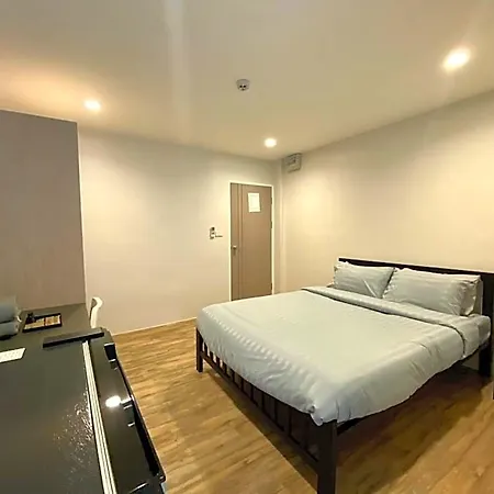 Hotel Aree House Poshtel Pattaya