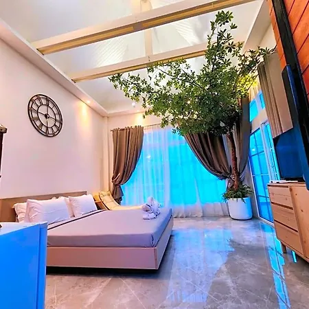 Hotel Skeyndor Health &
