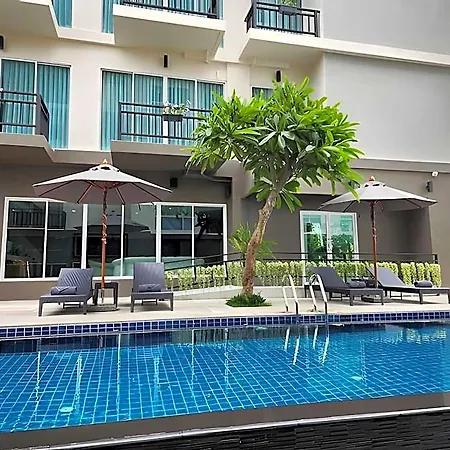 โรงแรม Lhc And 5*