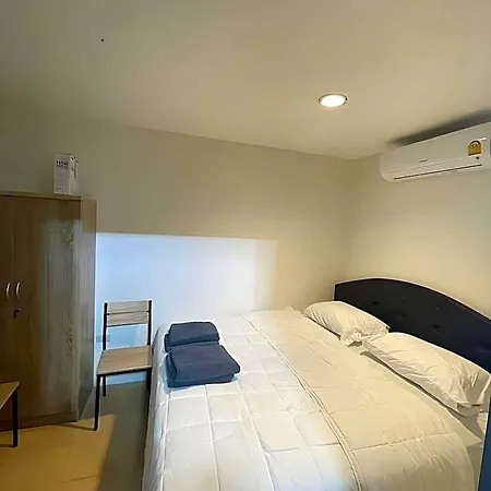 The Sports Lounge Hotel