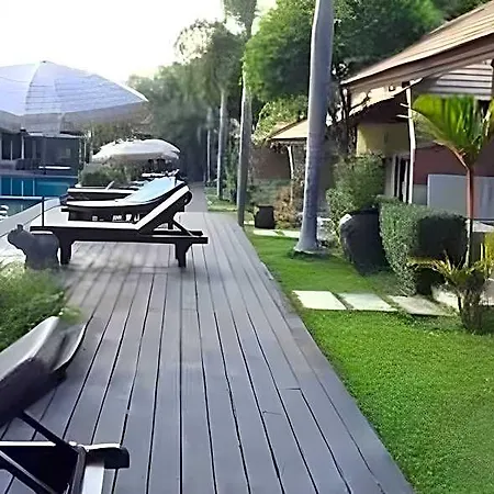 Hotel East Sea Paradise 4*