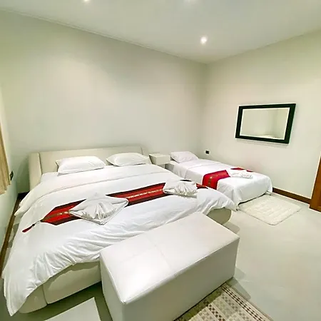 Sunny1 Hotel 4*