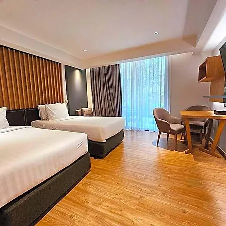 Has Hotel 4*