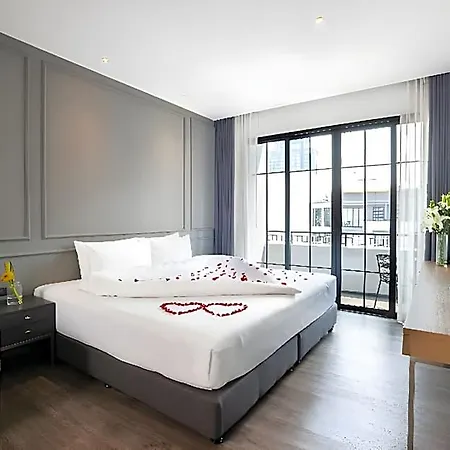 One Patio - Sha Extra โรงแรม Pattaya