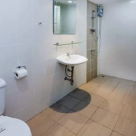 Resort Rosa With Private Pool And Jacuzzi 100m To Pattaya