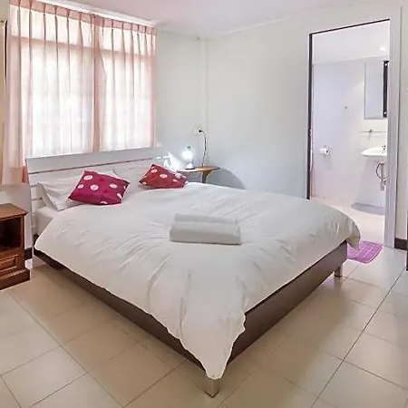 Resort Rosa With Private Pool And Jacuzzi 100m To Pattaya