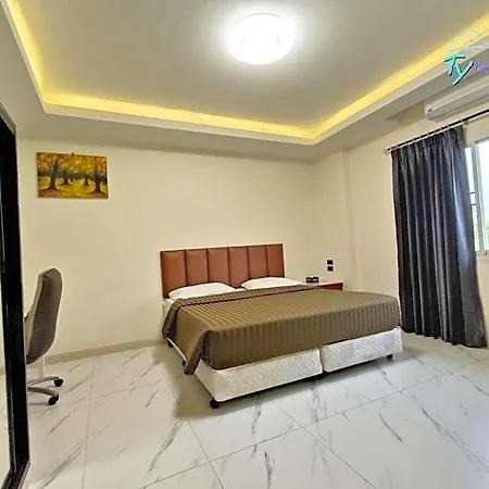 Hotel Ty 3*