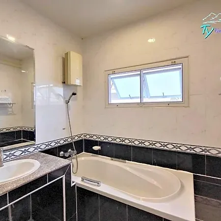 Ty Hotel Pattaya