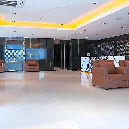 โรงแรม Glow