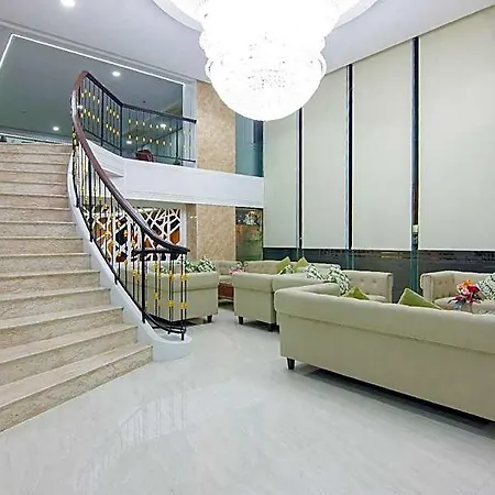 Golden Jomtien 5*