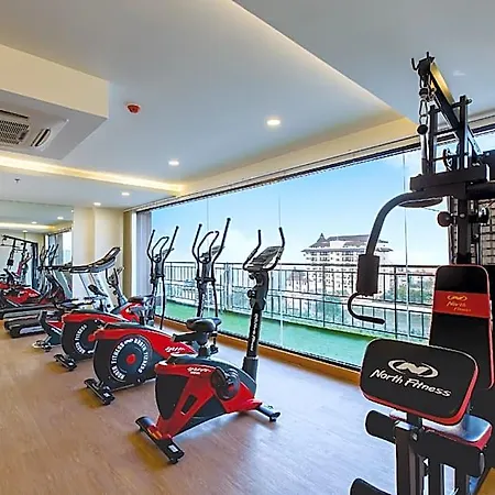 Golden Jomtien 5*
