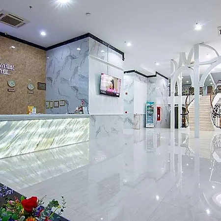 Hotel Golden Jomtien 5*