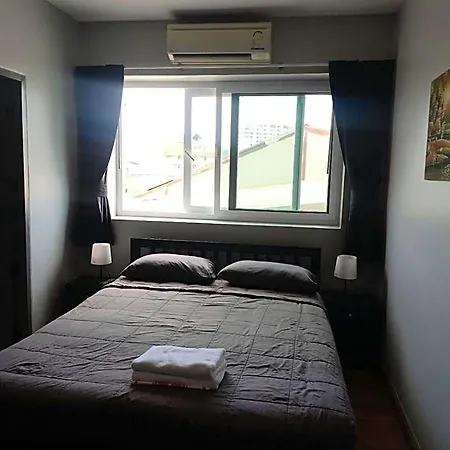 Dania Hotel *